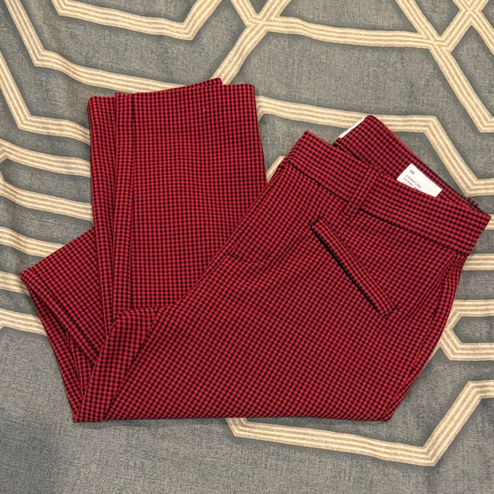 GAP Women's Red Checkered Skinny Pants